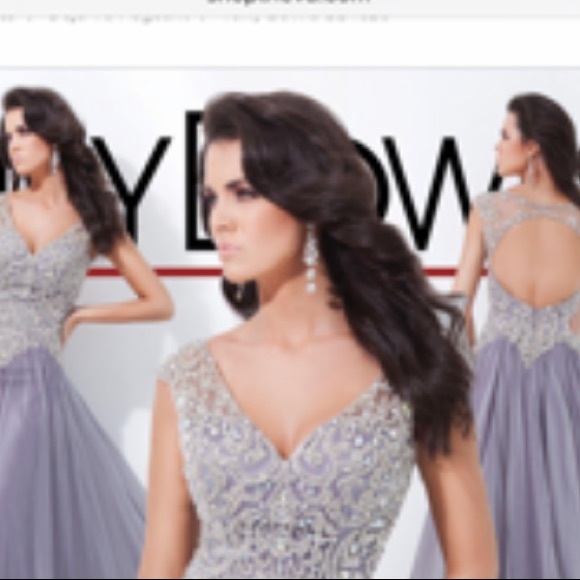 Tony Bowls embellished bodice fit and flare long gown - Picture 2 of 9